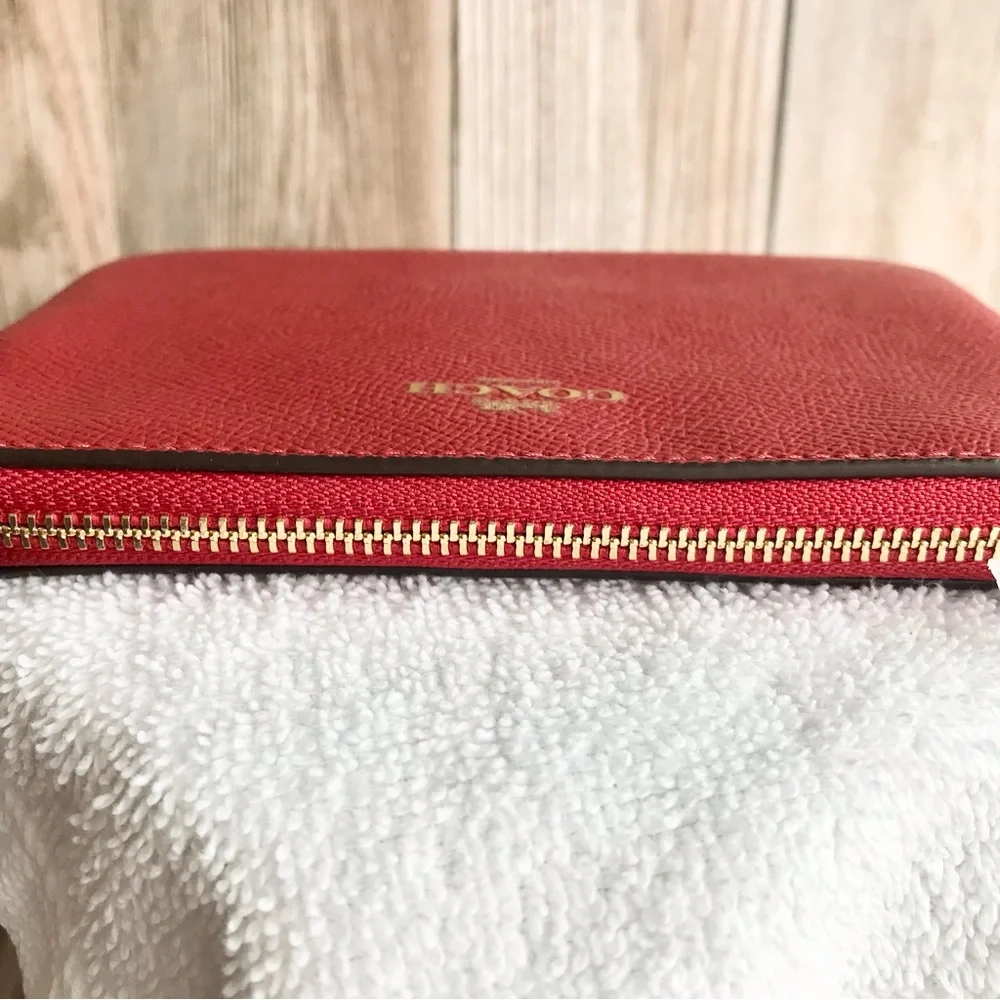 🆕 Coach Corner Zip Wristlet - Picture 5 of 7